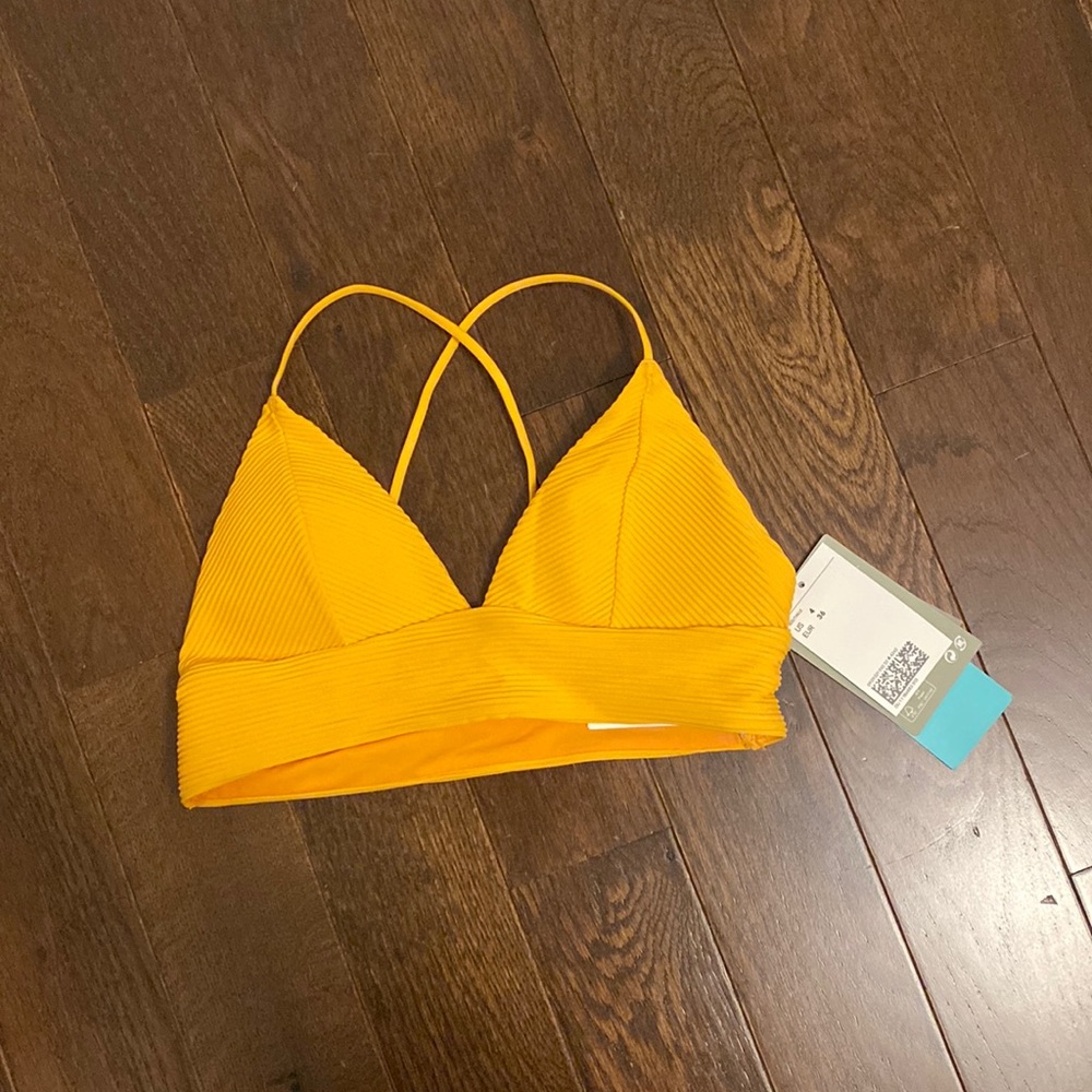 H&M size 4 triangle bikini top